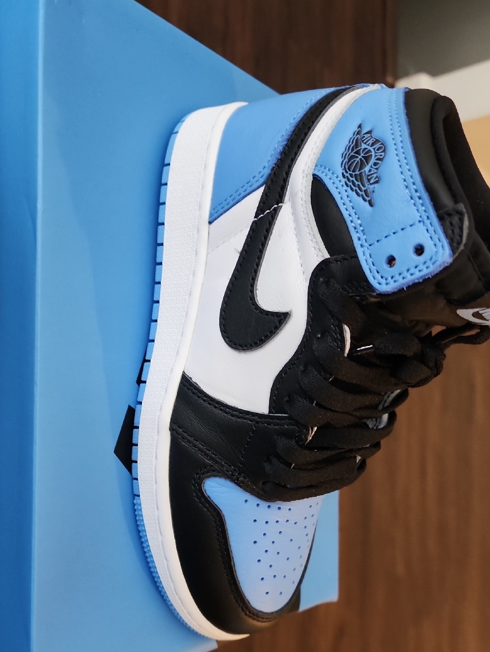 Jordan Kids Black White Carolina Blue Air Jordan 1 High